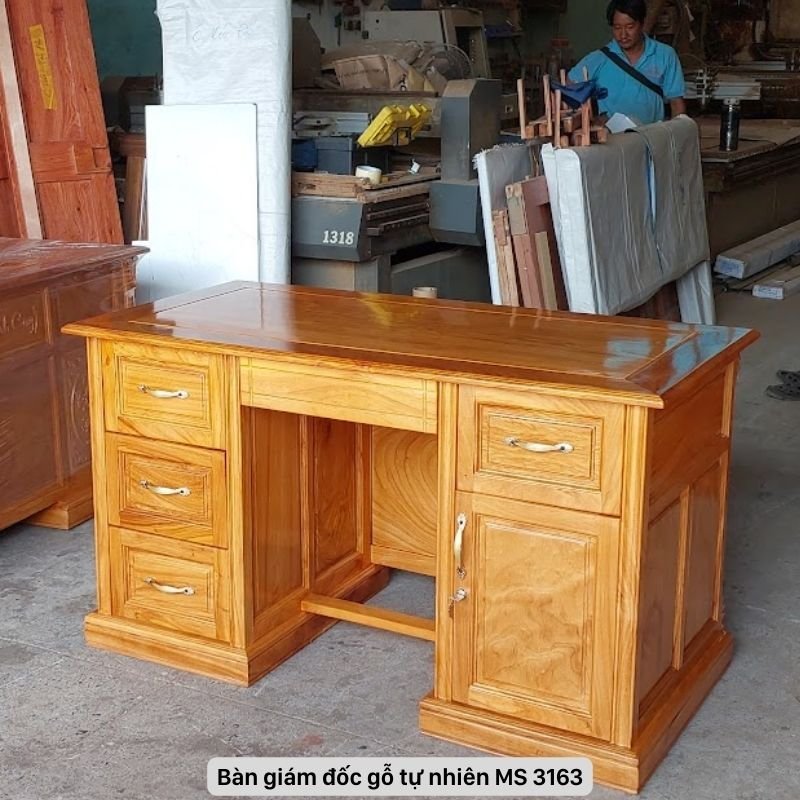 Bàn giám đốc gỗ tự nhiên gõ đỏ