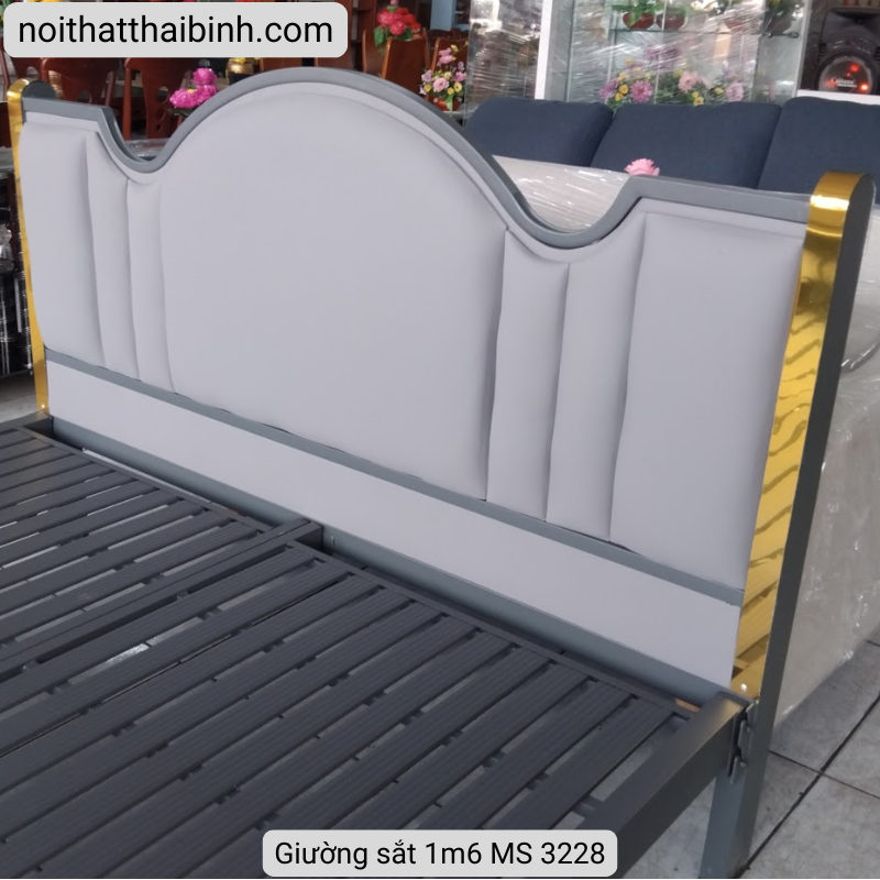 Giường sắt 1m6