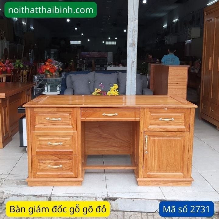Bàn làm việc gỗ gõ đỏ
