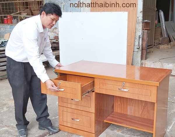 Bàn làm việc cao cấp MS 9959 - nhìn tổng thể