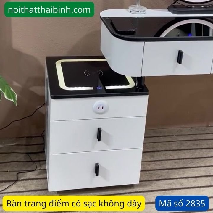 Bàn trang điểm gương đèn led cảm biến
