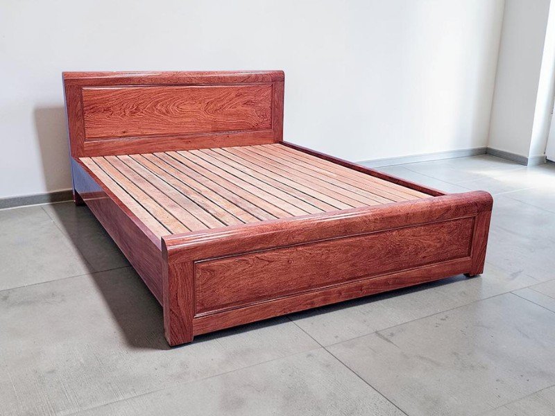 Cách Chọn Giường Gỗ Tự Nhiên Bền Đẹp Tại TPHCM