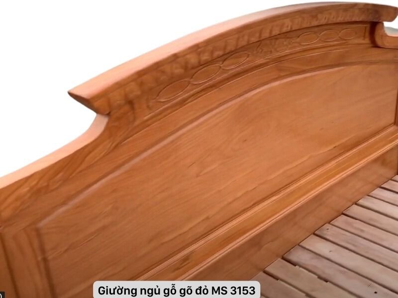 Giường gõ đỏ cao cấp