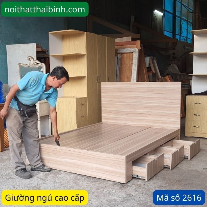 Giường vạt nâng dát