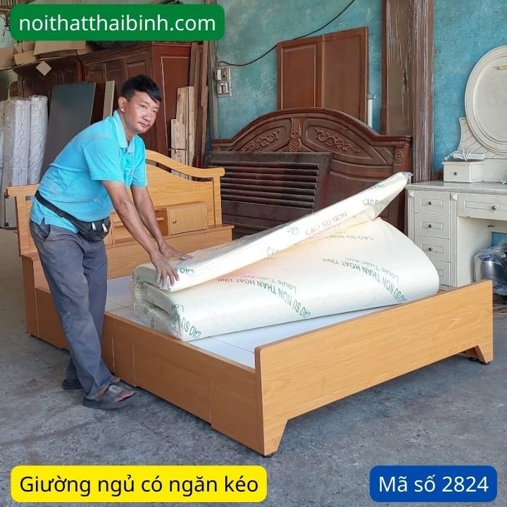 Giường ngủ có ngăn kéo chứa đồ