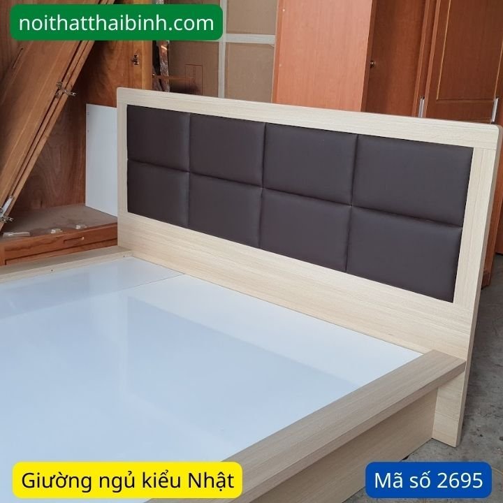 Giường ngủ kiểu Nhật hiện đại màu vân gỗ sồi kích thước 1m8 Giường ngủ kiểu Nhật hiện đại MS 2695 - góc nghiêng