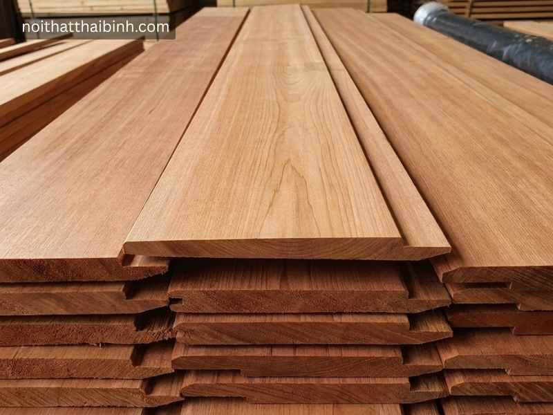 Gỗ Xoan Đào Là Gì? Đặc Điểm, Giá Bán Và Kinh Nghiệm Chọn Mua