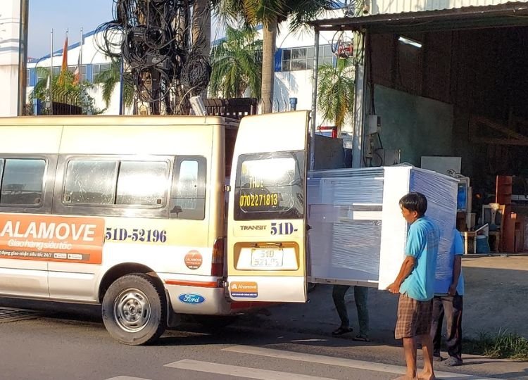 Thiết kế quầy lễ tân Quầy lễ tân đẹp hiện đại MS 2984 - chi tiết vân gỗ tự nhiên