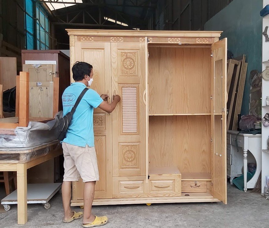 Tủ quần áo gỗ sôi