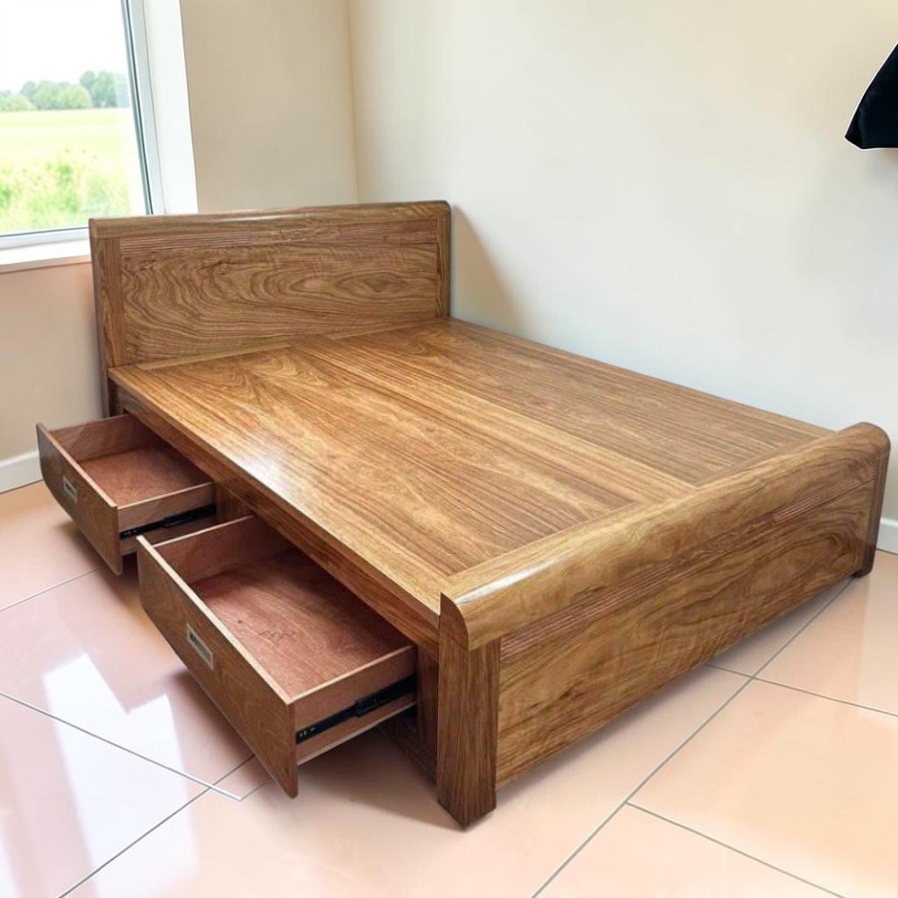 Giường gỗ óc chó vân nâu sẫm cao cấp