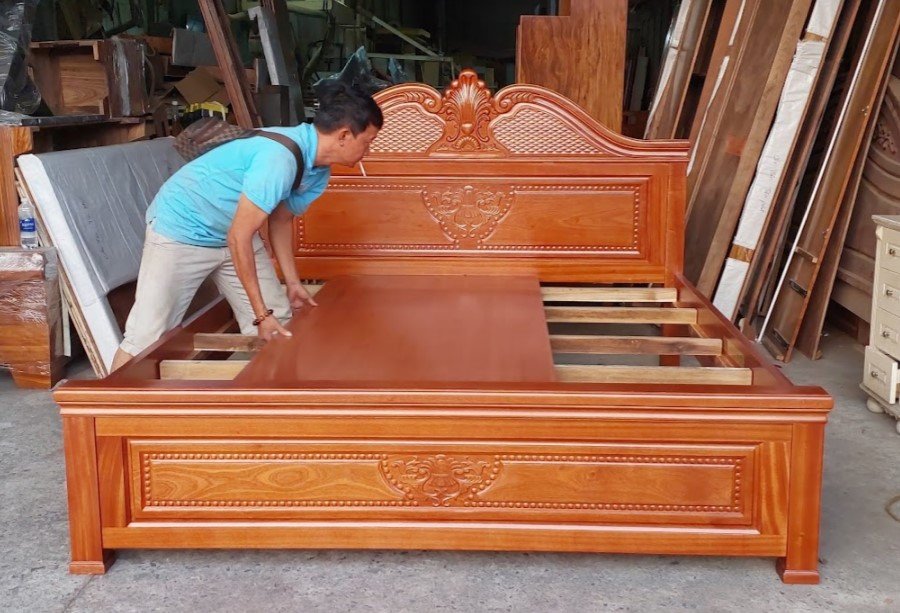Giường ngủ » Giường gỗ xoan đào