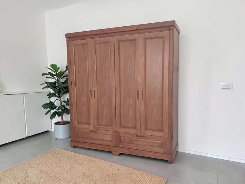 Mua tủ quần áo gỗ tự nhiên uy tín tại TPHCM