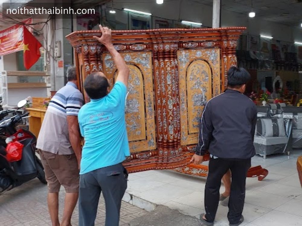 Tủ thờ gỗ căm xe gõ đỏ 9 trụ - Mã số 3382
